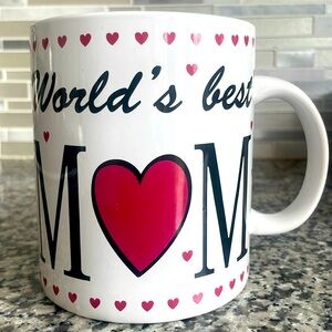 NWOT: World’s Best Mom Giant Mug • New